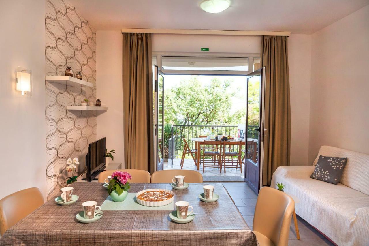 Apartment Villa Lidija Ловран Екстериор снимка